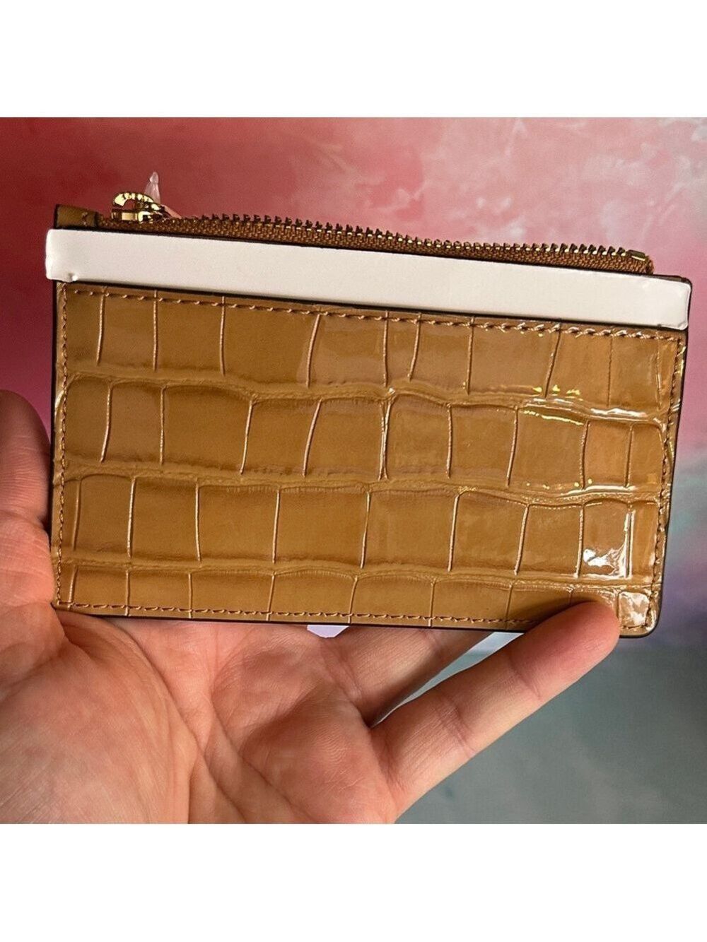 Michael Kors Jet Set Travel Medium TZ Card Case in a crocodile-embossed "Deer" - Picture 8 of 14